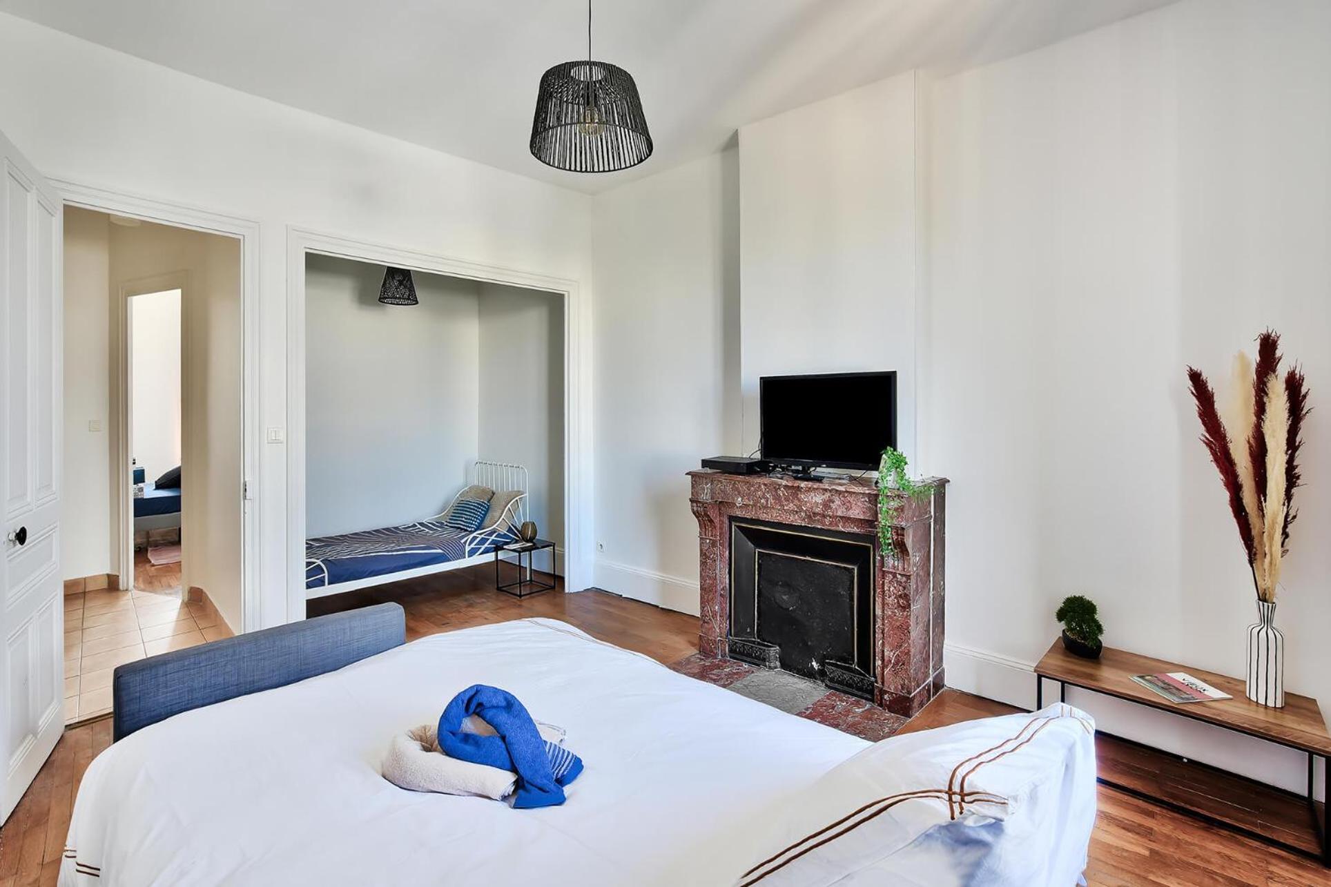 L'Oasis Urbaine - Spacieux Et Elegant Pour 5 Pers Saint-Fons Eksteriør bilde